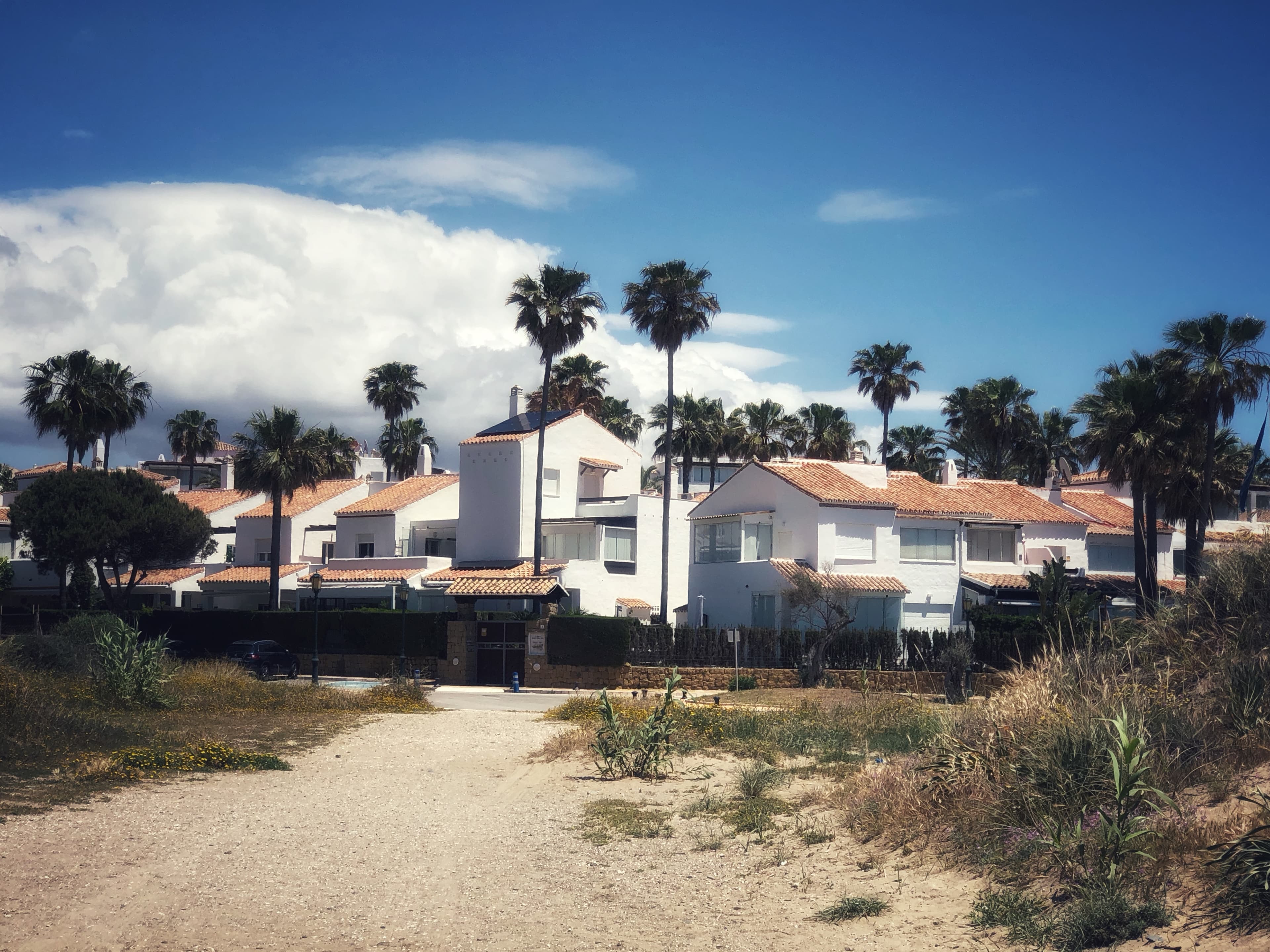 Urbanización Pueblo Mediterráneo